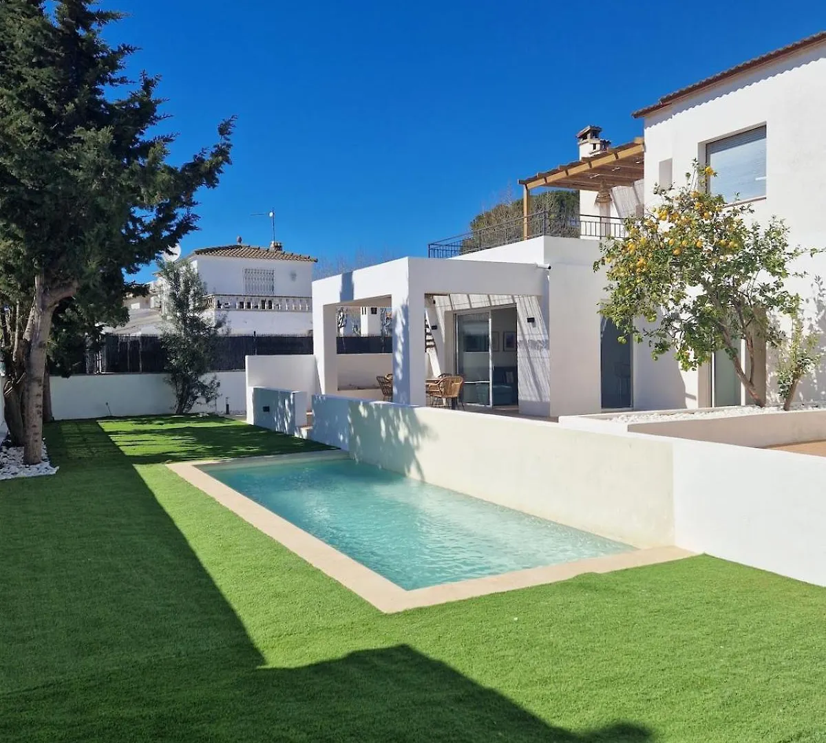 Villa Gorgot With A Pool And Private Parking Empuriabrava 0*,  İspanya