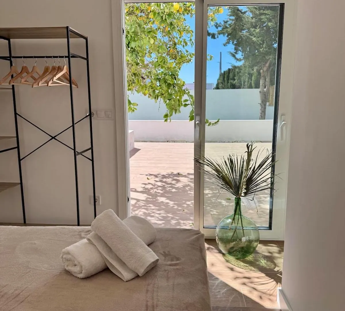 Villa Gorgot With A Pool And Private Parking Empuriabrava 0*,